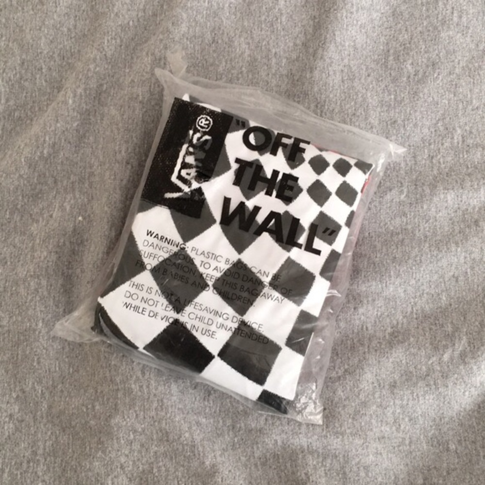Vans off The Wall Pool Toy